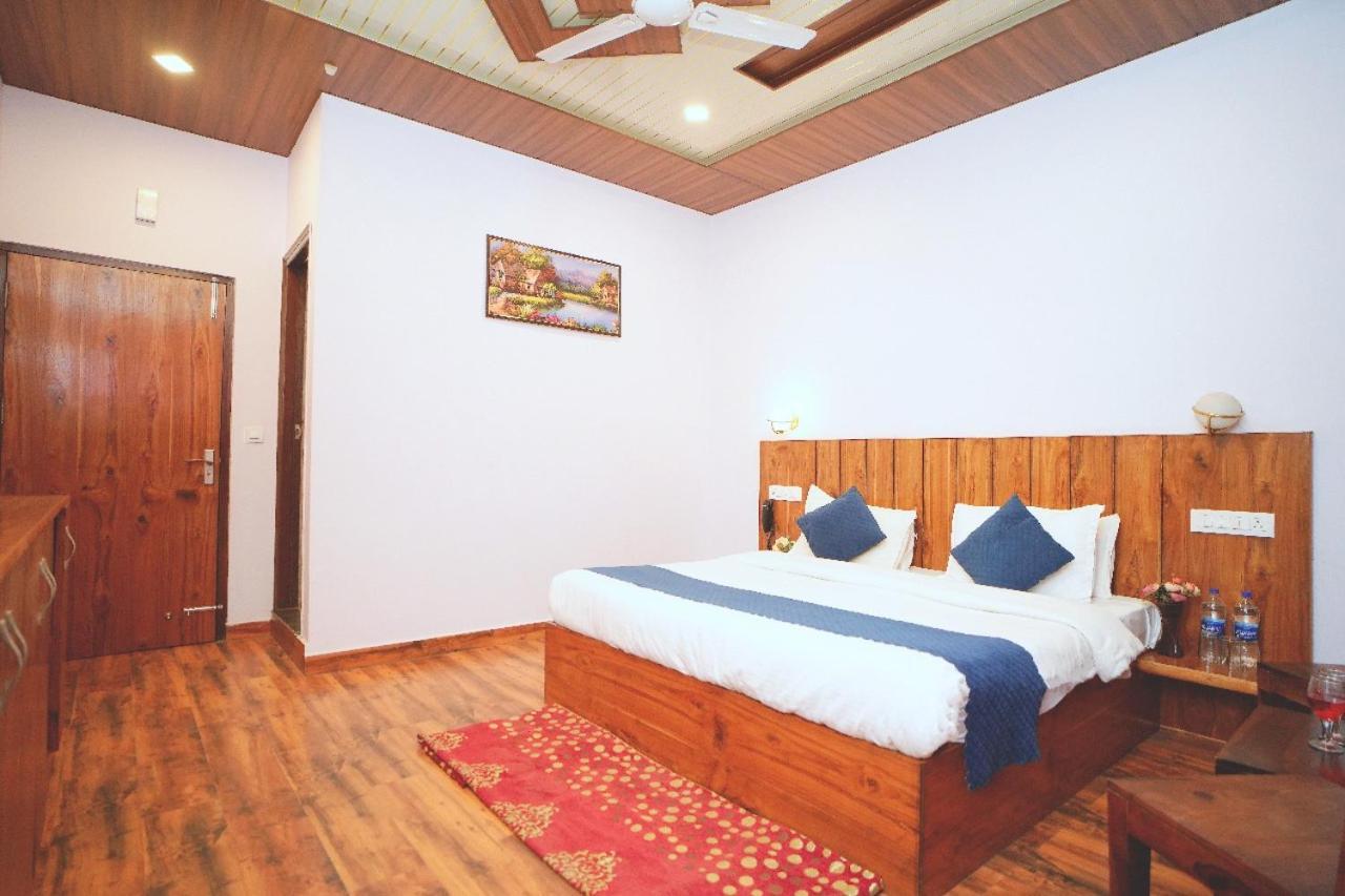 Hotel Kasauli View Cafe Restaurant Open Terrace Mountain View Luaran gambar